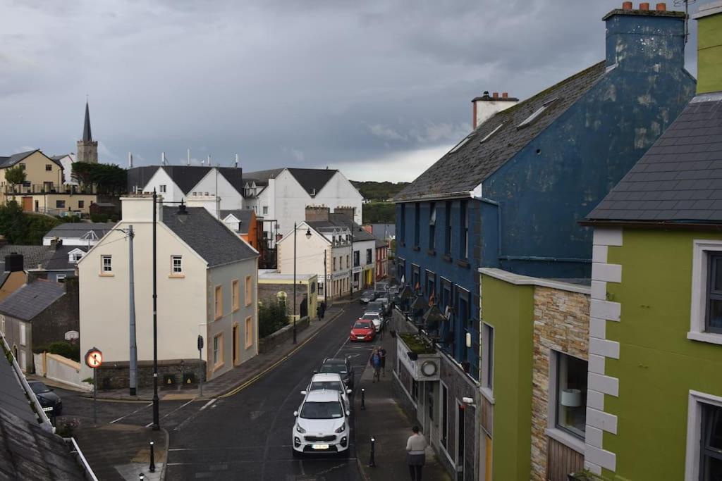 Seaside 3 Bed Killybegs Property On Main Street Kültér fotó